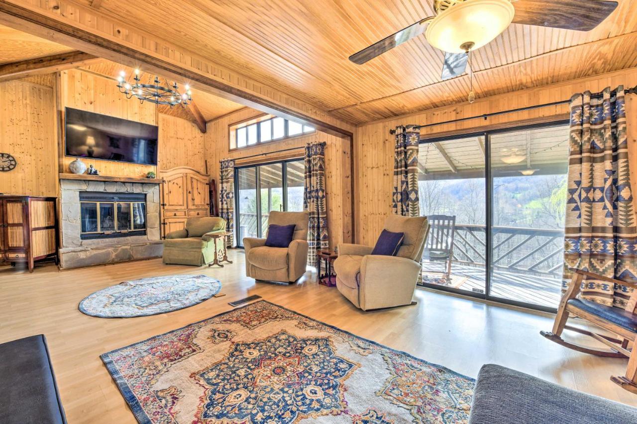 Best Location - Maggie Valley Cabin With Hot Tub! Ngoại thất bức ảnh